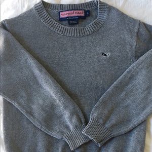 Vineyard Vines gray sweater